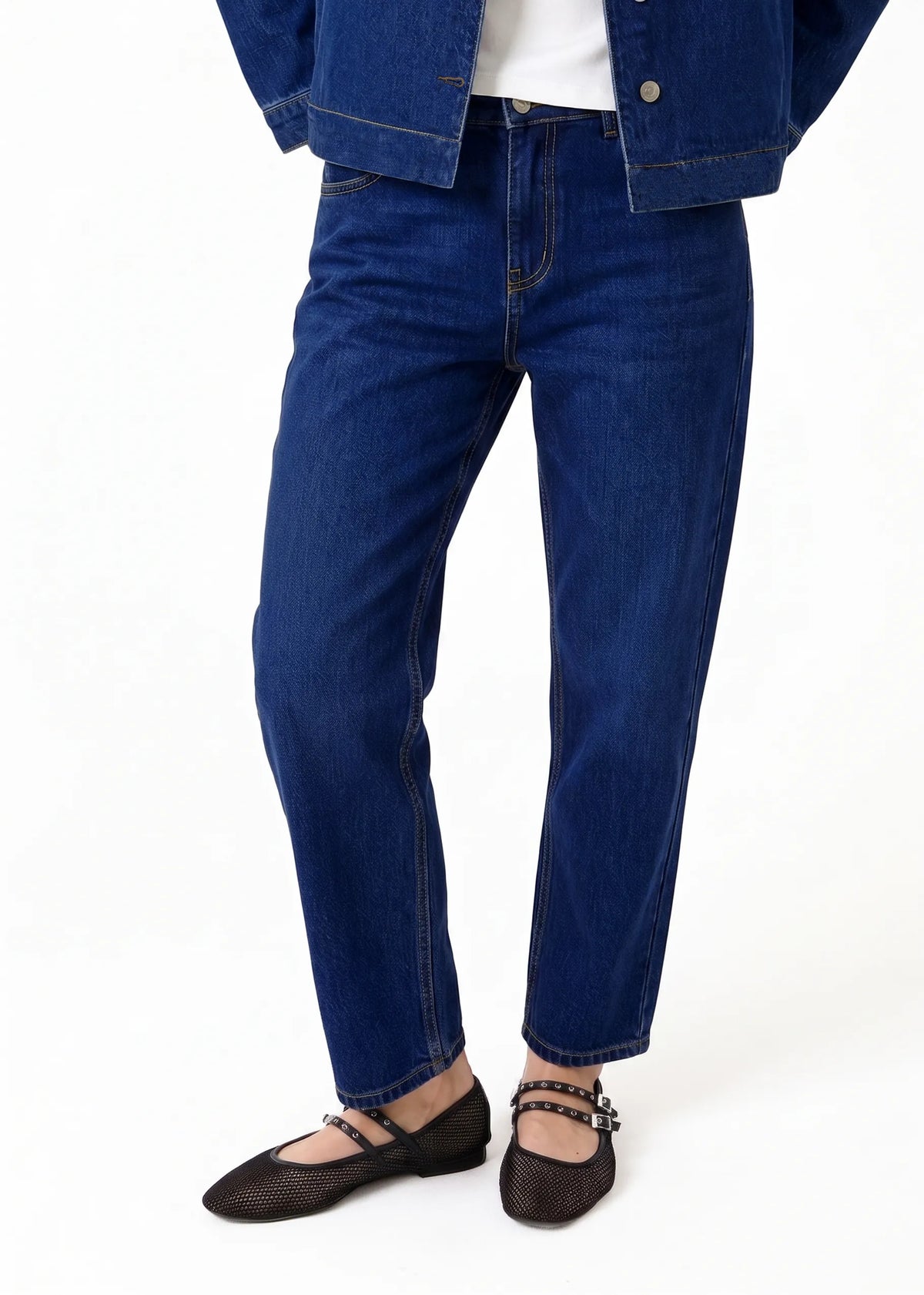Mid Denim Barrel Jeans