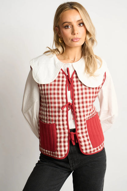 Tabby Quilted Reversible Gilet - Red/Cream Gingham
