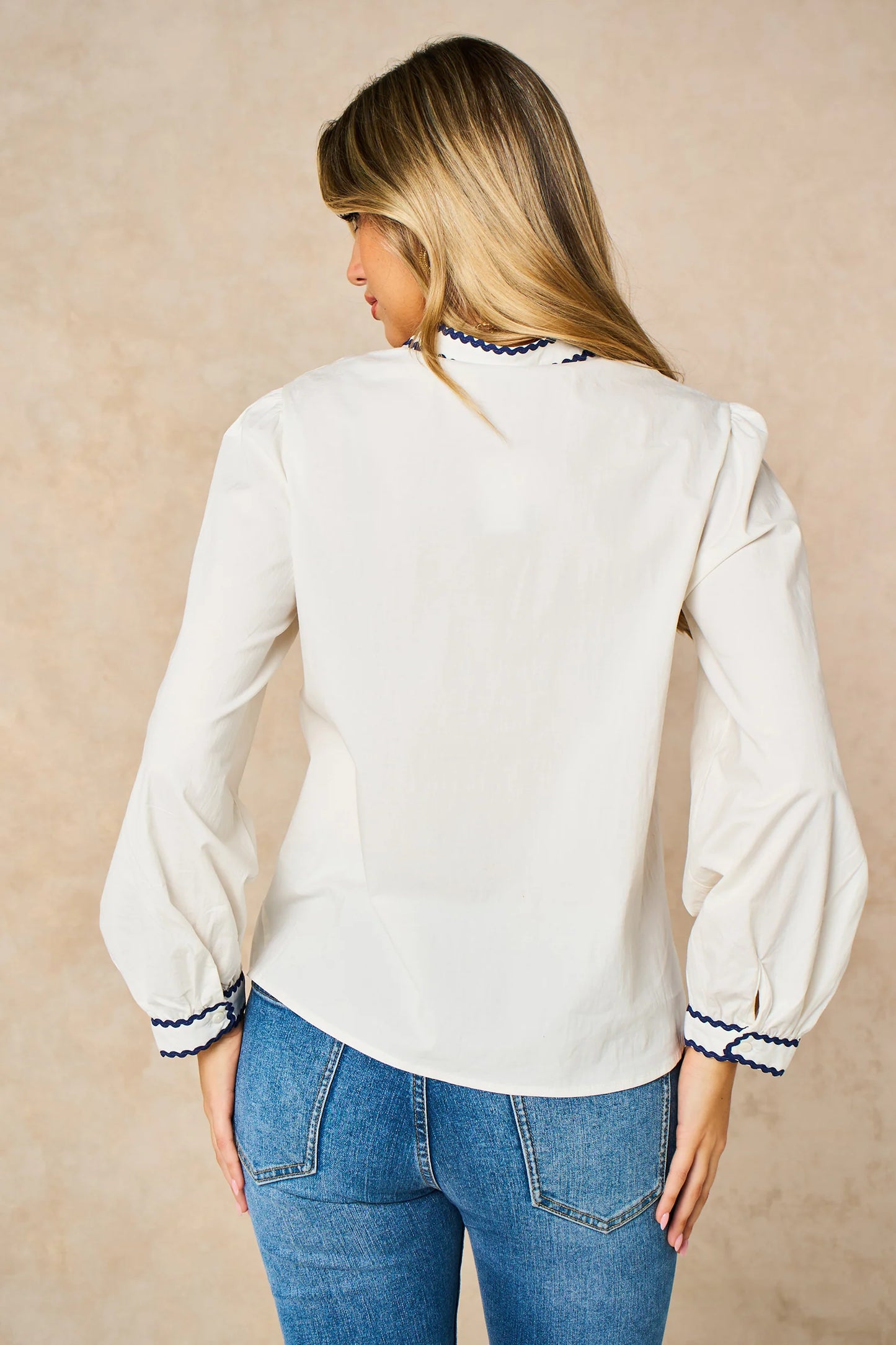 Embroidered Shirt in Blue/White