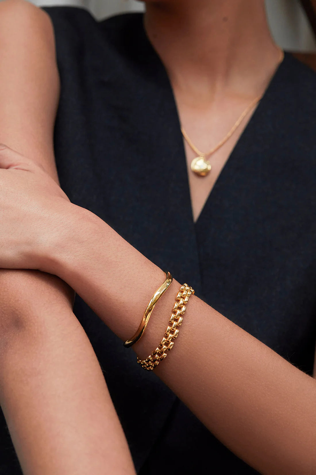 Wave Bangle - Gold