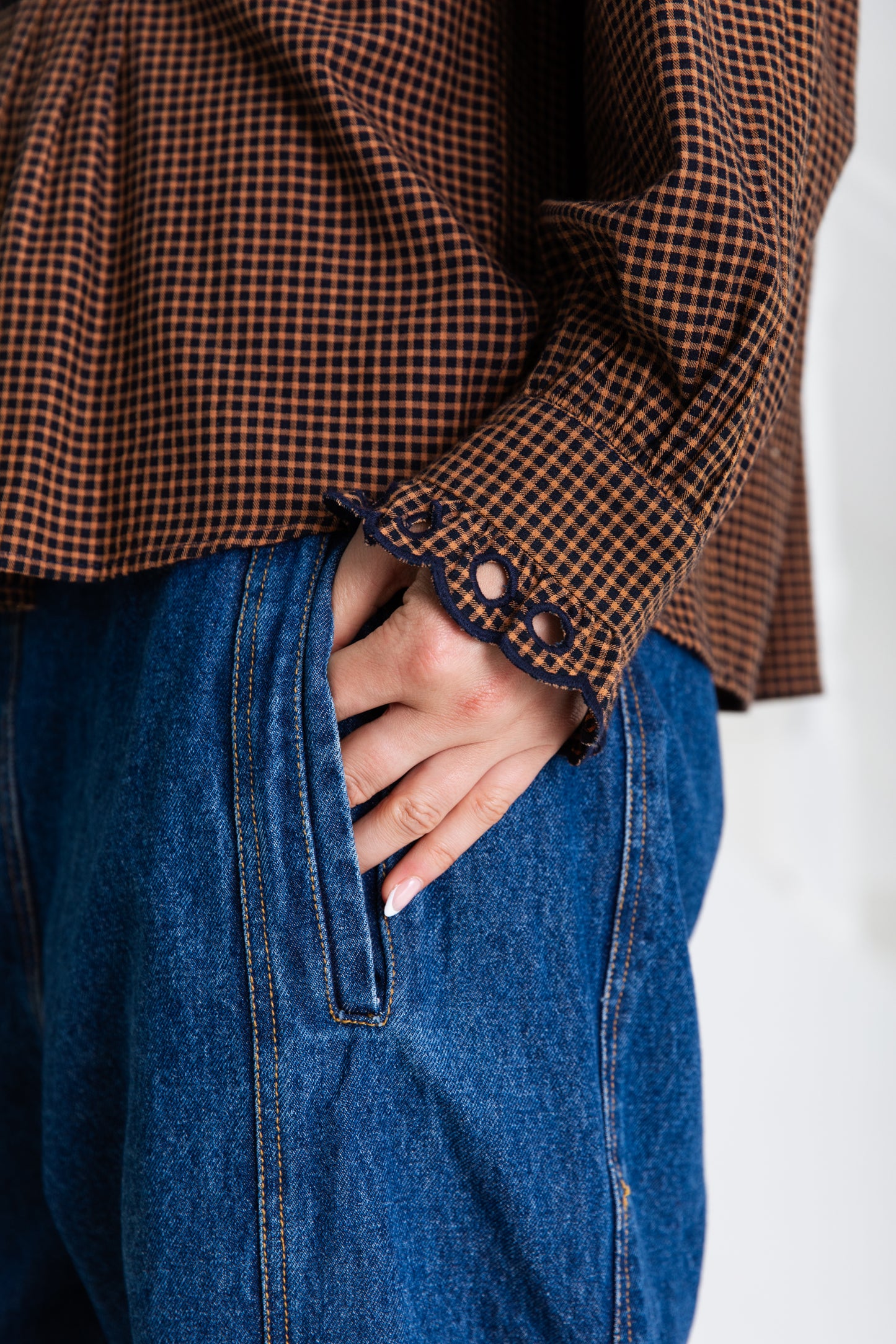 Etienne Shirt in Midnight/Tan