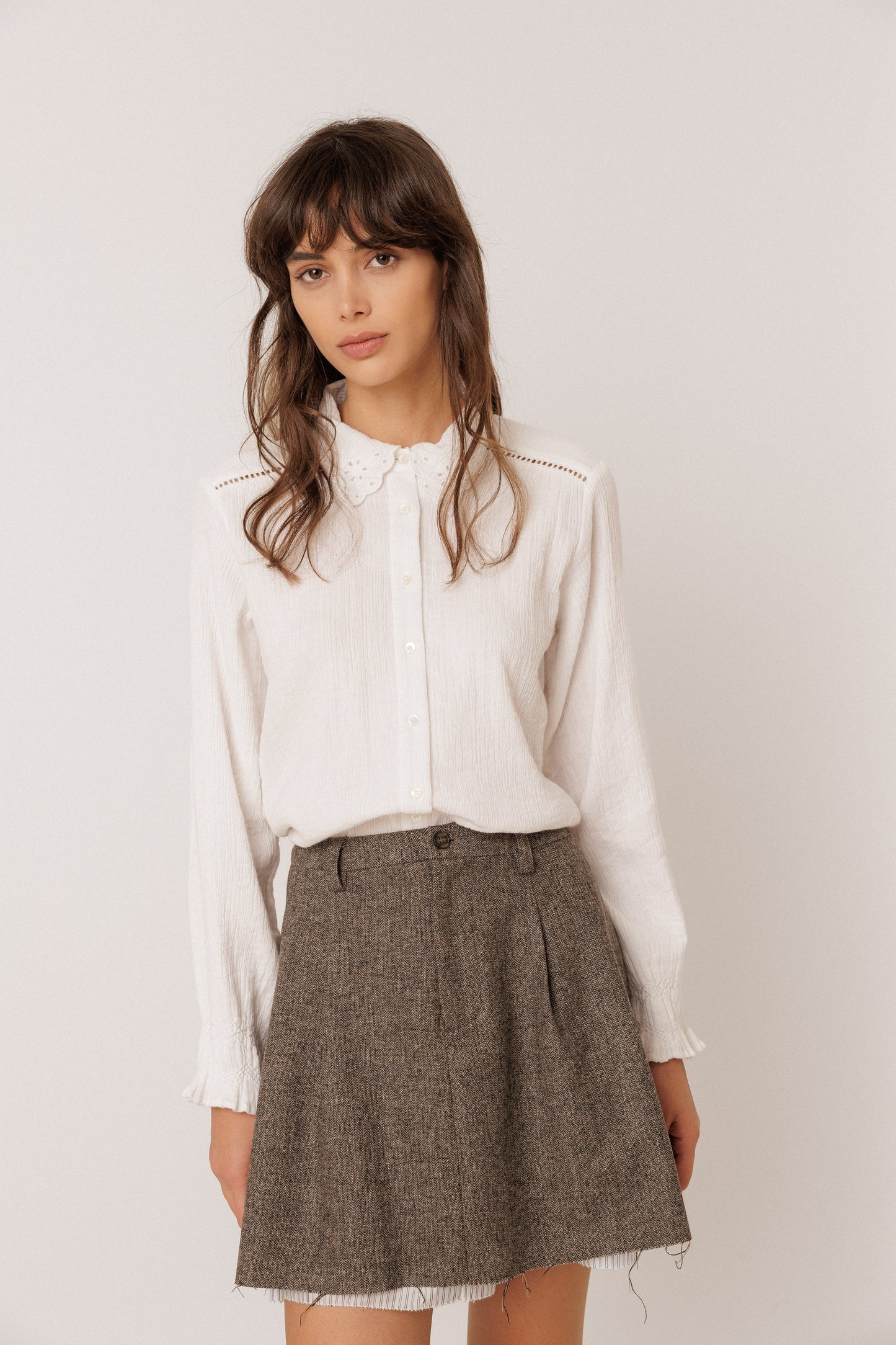 Indi & Cold White Shirt, Lace Collar