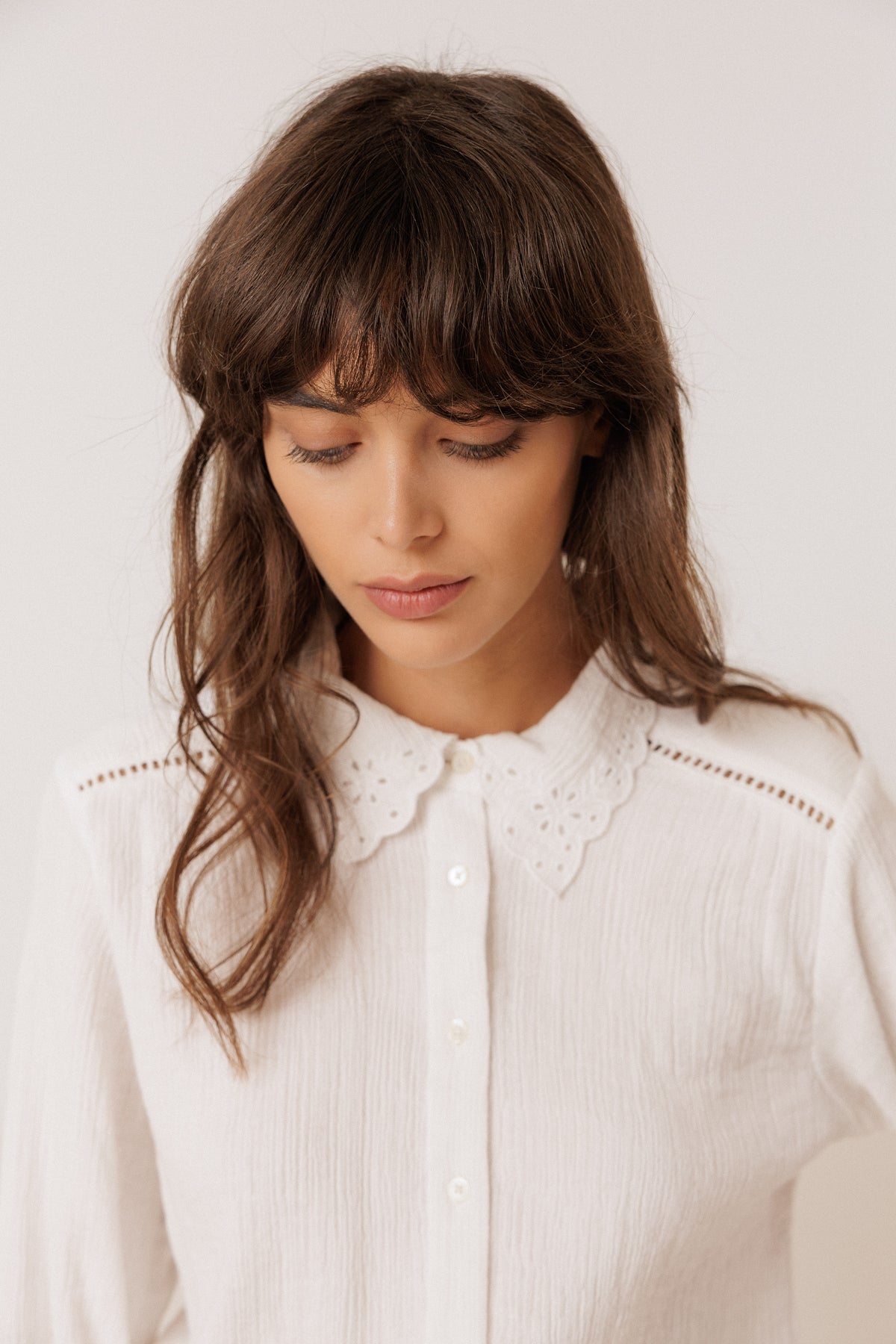 Indi & Cold White Shirt, Lace Collar