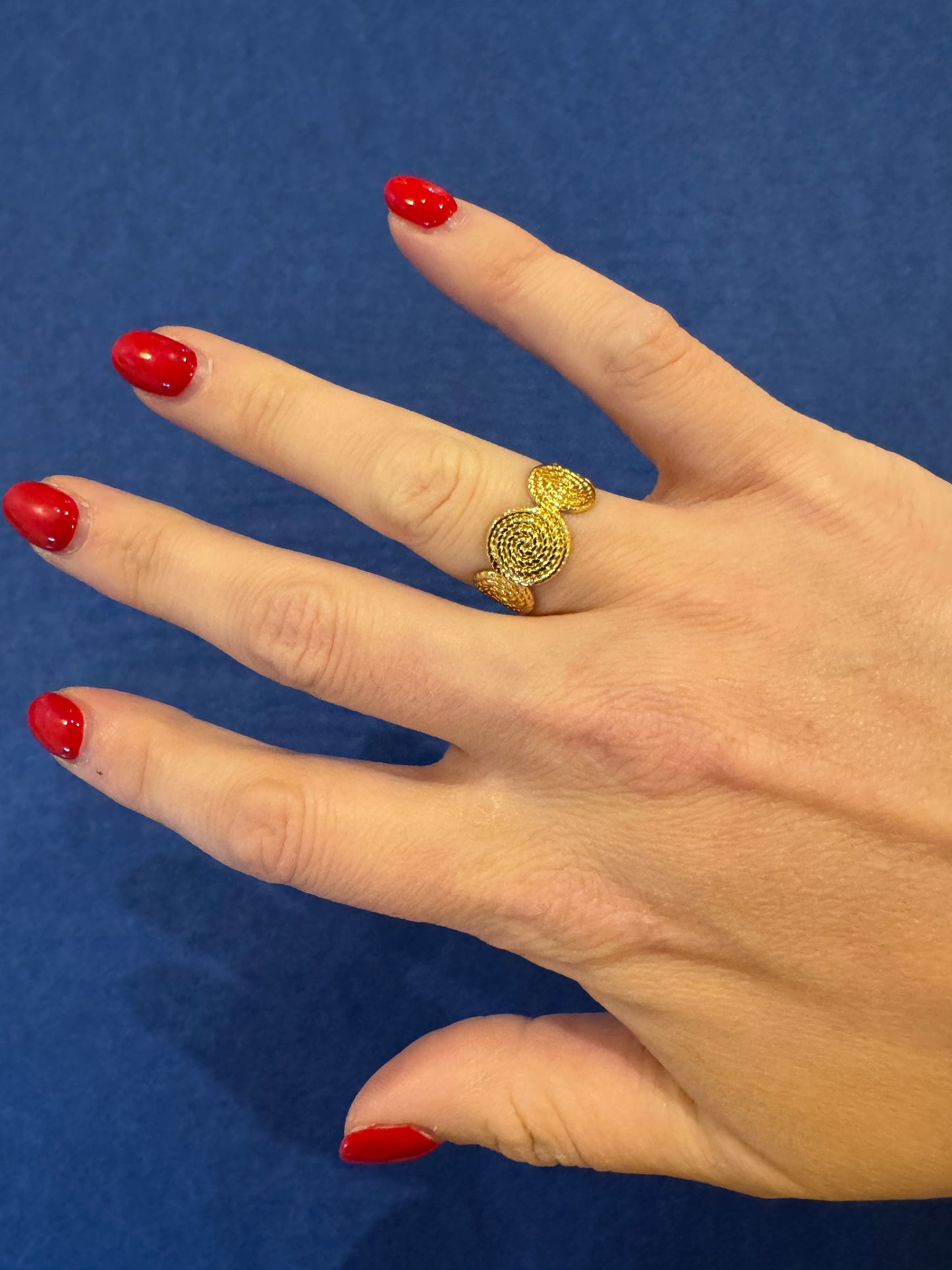 Gold Swirl Ring