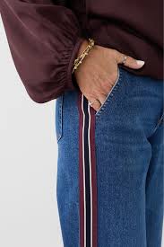 Dara Gleen Jeans