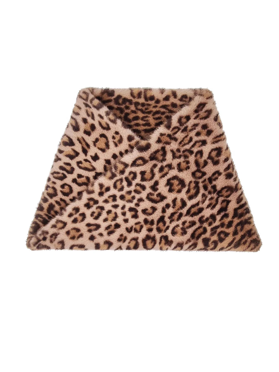 Snuggy Snood in Leo